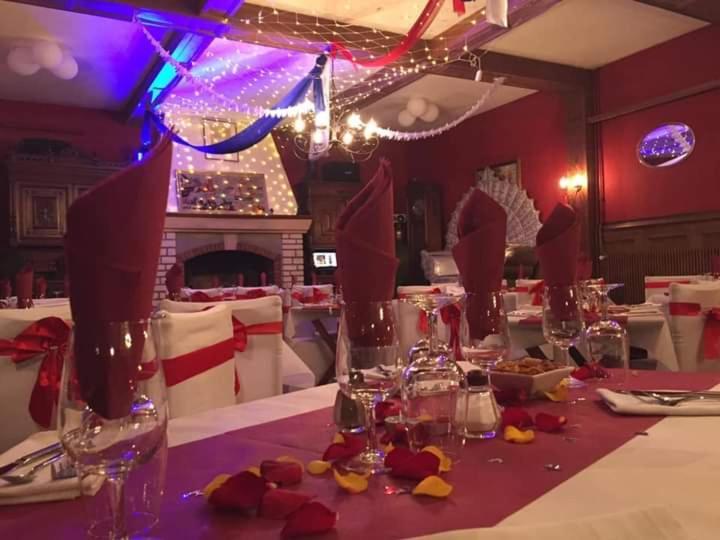 Hotellerie Normande Dozulé Kültér fotó