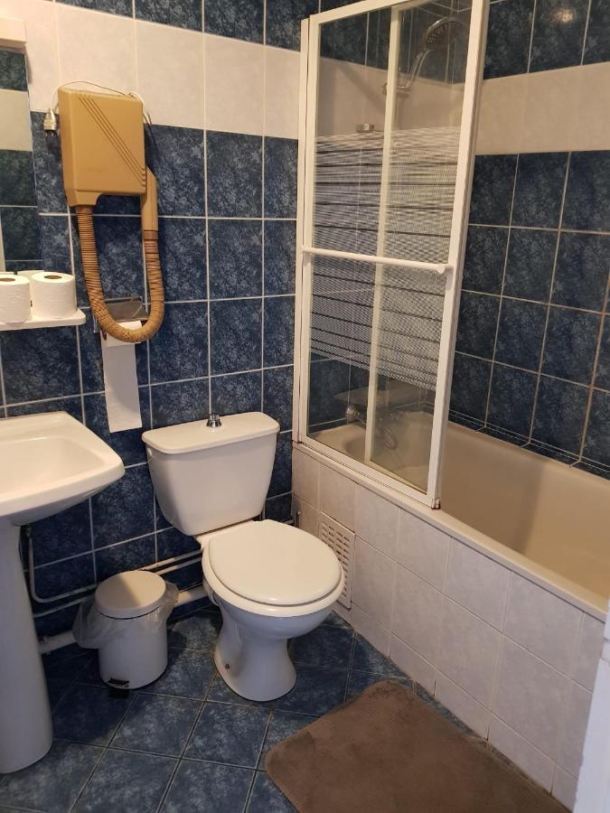 Hotellerie Normande Dozulé Kültér fotó