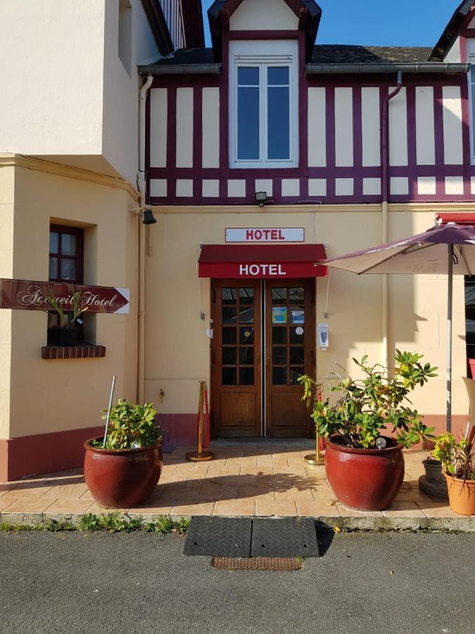 Hotellerie Normande Dozulé Kültér fotó